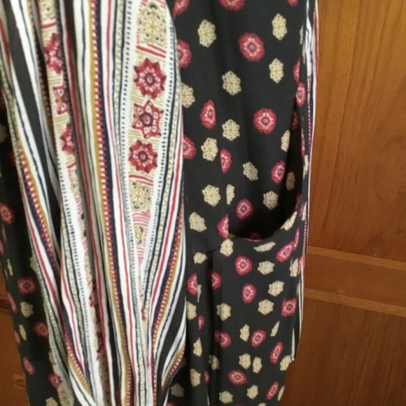 FREE PEOPLE BOHO TOP - Picture 5 of 12